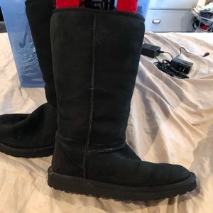 Tall Great Condition Black UGG boots